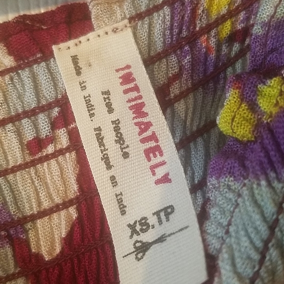 Free People intimately maroon floral maxi XS - Picture 2 of 3